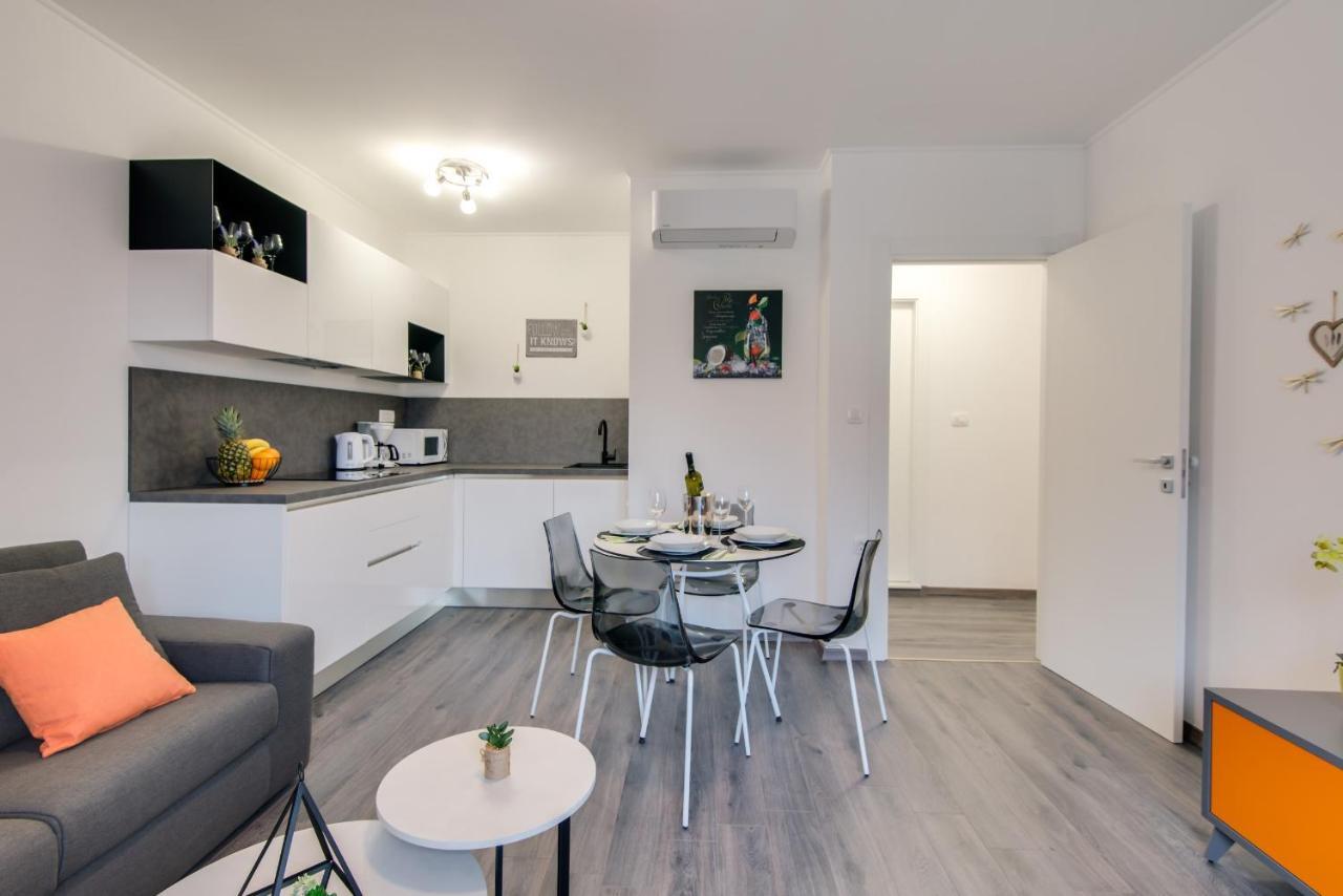 Apartments Sherri Rijeka Ngoại thất bức ảnh